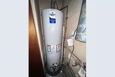 5572 Shady Oak Street, Huber Heights, OH 45424 - Photo 17