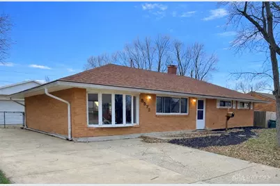 5572 Shady Oak Street, Huber Heights, OH 45424 - Photo 1