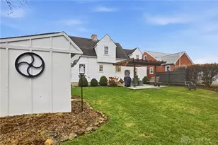 25 N Perry St, Vandalia, OH 45377 - Photo 39