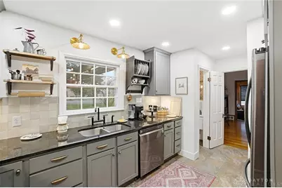 25 N Perry Street, Vandalia, OH 45377 - Photo 15