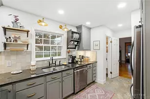 25 N Perry St, Vandalia, OH 45377 - Photo 15