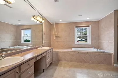 121 Union Ridge Drive, Englewood, OH 45322 - Photo 13