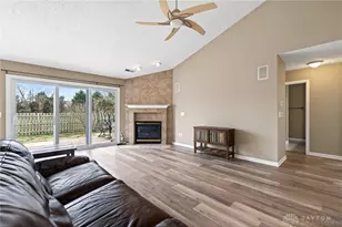 121 Union Ridge Dr, Englewood, OH 45322 - Photo 5