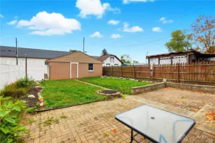 212 N 4th St, Miamisburg, OH 45342 - Photo 25