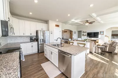 1112 Red Maple Drive, Troy, OH 45373 - Photo 13