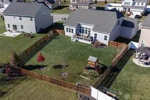 1112 Red Maple Dr, Troy, OH 45373 - Photo 47