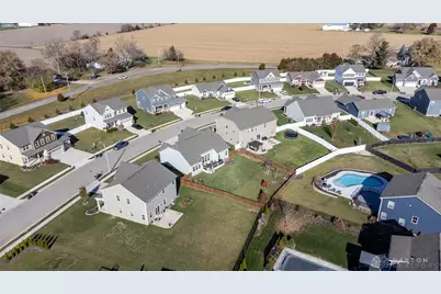 1112 Red Maple Drive, Troy, OH 45373 - Photo 41