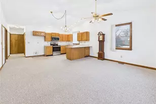 140 Dwyer Ave, Greenville, OH 45331 - Photo 7