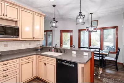 513 Arlington Woods Drive, Brookville, OH 45309 - Photo 23