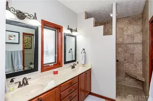 513 Arlington Woods Dr, Brookville, OH 45309 - Photo 27