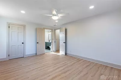 222 E Social Row Road, Washington Twp, OH 45458 - Photo 15