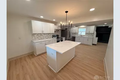 222 E Social Row Road, Washington Twp, OH 45458 - Photo 3