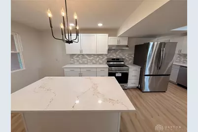 222 E Social Row Road, Washington Twp, OH 45458 - Photo 5