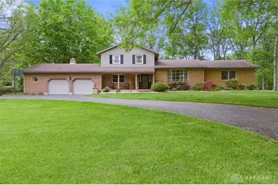 106 Newkirk Drive, Hillsboro, OH 45133 - Photo 1