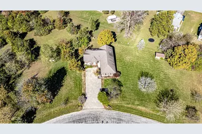 805 Brande Drive, Eaton, OH 45320 - Photo 35