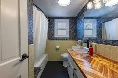 647 Rockhill Avenue, Kettering, OH 45429 - Photo 17