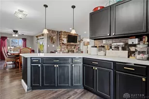 930 N Bickett Rd, Xenia, OH 45385 - Photo 37