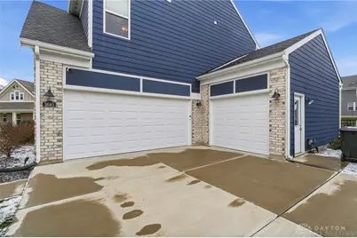 3640 Magnolia Trace Drive, Bellbrook, OH 45305 - Photo 7