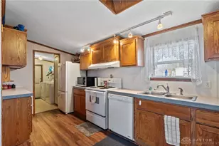 12276 Manning Pl, Medway, OH 45431 - Photo 13