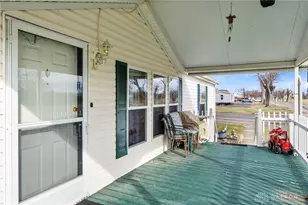 12276 Manning Pl, Medway, OH 45431 - Photo 5