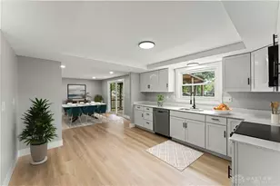 7371 Damascus Dr, Dayton, OH 45424 - Photo 13