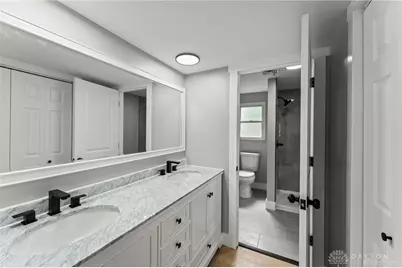 7371 Damascus Drive, Dayton, OH 45424 - Photo 25