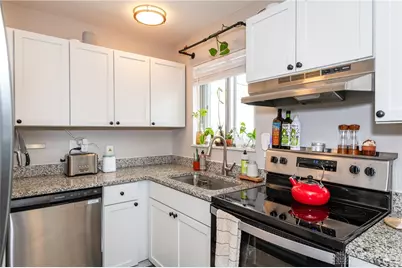 852 Crestmont Drive, Beavercreek, OH 45431 - Photo 9