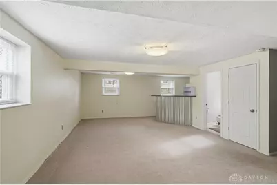 2764 Highland Village Lane, Miamisburg, OH 45342 - Photo 25