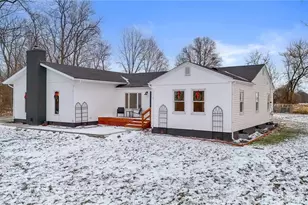 895 Clifton Rd, Xenia, OH 45385 - Photo 5