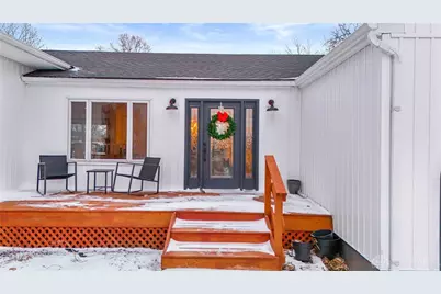 895 Clifton Road, Xenia, OH 45385 - Photo 7