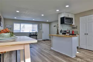 4340 Longfellow Ave, Dayton, OH 45424 - Photo 9