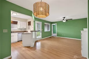 404 Waterfront Pl, Dayton, OH 45458 - Photo 9