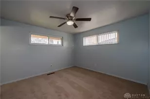4304 Harbison St, Dayton, OH 45439 - Photo 19