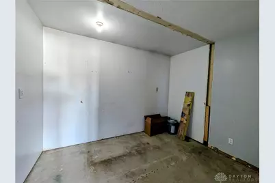 4304 Harbison Street, Dayton, OH 45439 - Photo 33