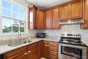 9354 Remington Hill Rd, Clear Creek Township, OH 45458 - Photo 13