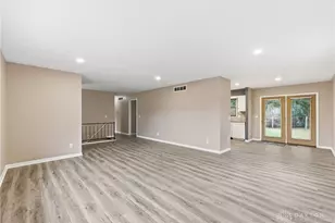 603 Louise Dr, Xenia, OH 45385 - Photo 5