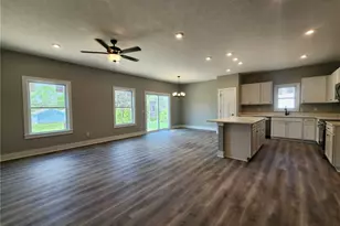 1565 N Fairfield Rd, Beavercreek, OH 45432 - Photo 9