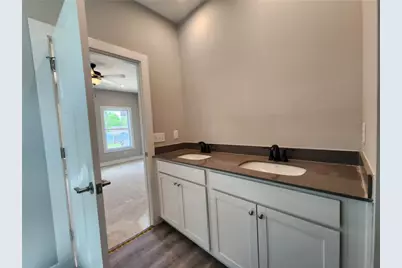 1565 N Fairfield Road, Beavercreek, OH 45432 - Photo 15