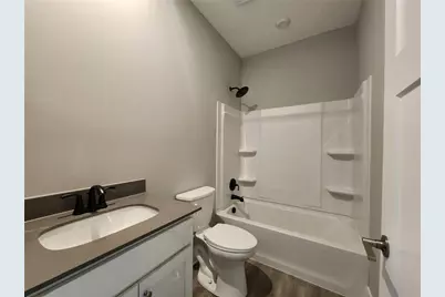 1565 N Fairfield Road, Beavercreek, OH 45432 - Photo 7