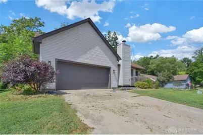 7626 Morning Mist Circle, Dayton, OH 45426 - Photo 3