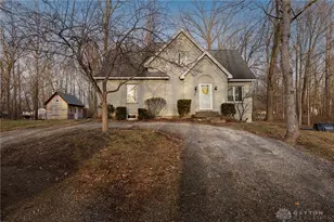644 Lakengren Dr, Eaton, OH 45320 - Photo 1