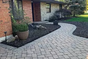 892 Hyde Park Dr, Dayton, OH 45429 - Photo 3