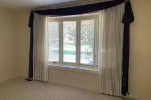 892 Hyde Park Dr, Dayton, OH 45429 - Photo 7