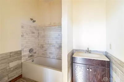 818 Livingston Street, Cincinnati, OH 45214 - Photo 15