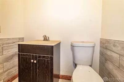 818 Livingston Street, Cincinnati, OH 45214 - Photo 11