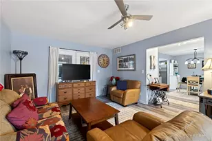 6085 N Quinella Way, Centerville, OH 45459 - Photo 5