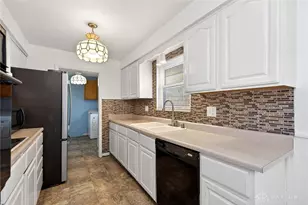 2185 Bending Willow Dr, Kettering, OH 45440 - Photo 13