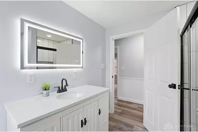 569 Kepler Road, Butler Twp, OH 45414 - Photo 23