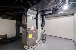 1045 W Grand Ave, Dayton, OH 45402 - Photo 63