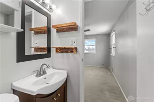 6226 Hemingway Rd, Dayton, OH 45424 - Photo 25